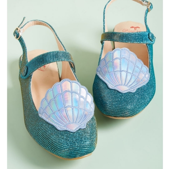 NWT Modcloth Novelty sparkling seaside Flats - Picture 1 of 9